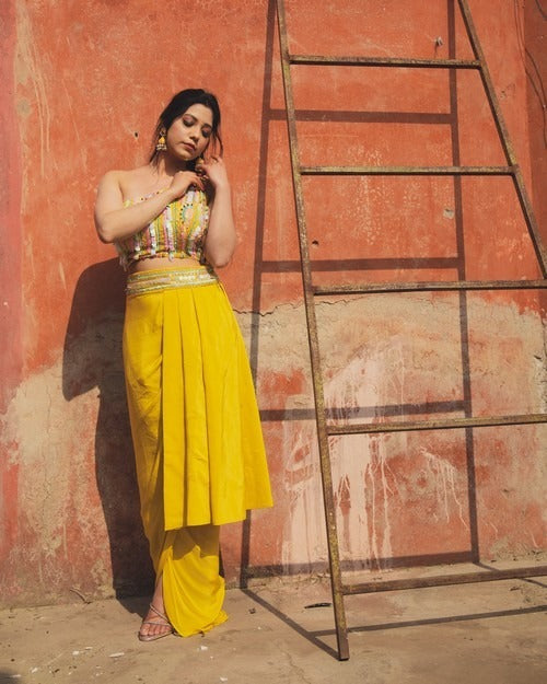 Yellow drape skirt